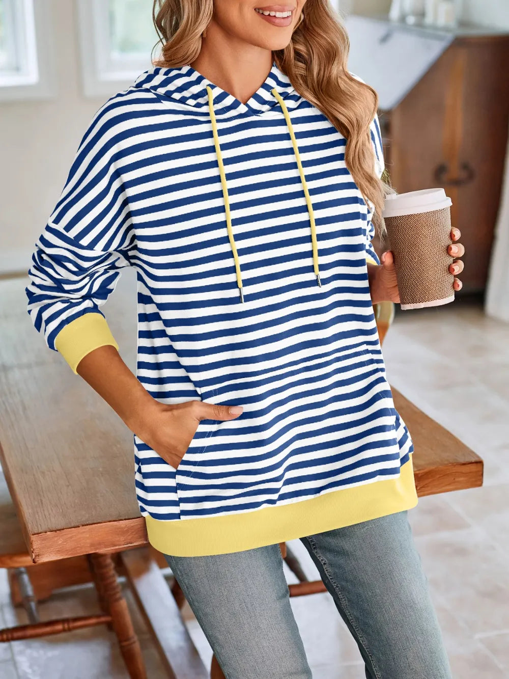 Loose casual striped hooded sweatshirt