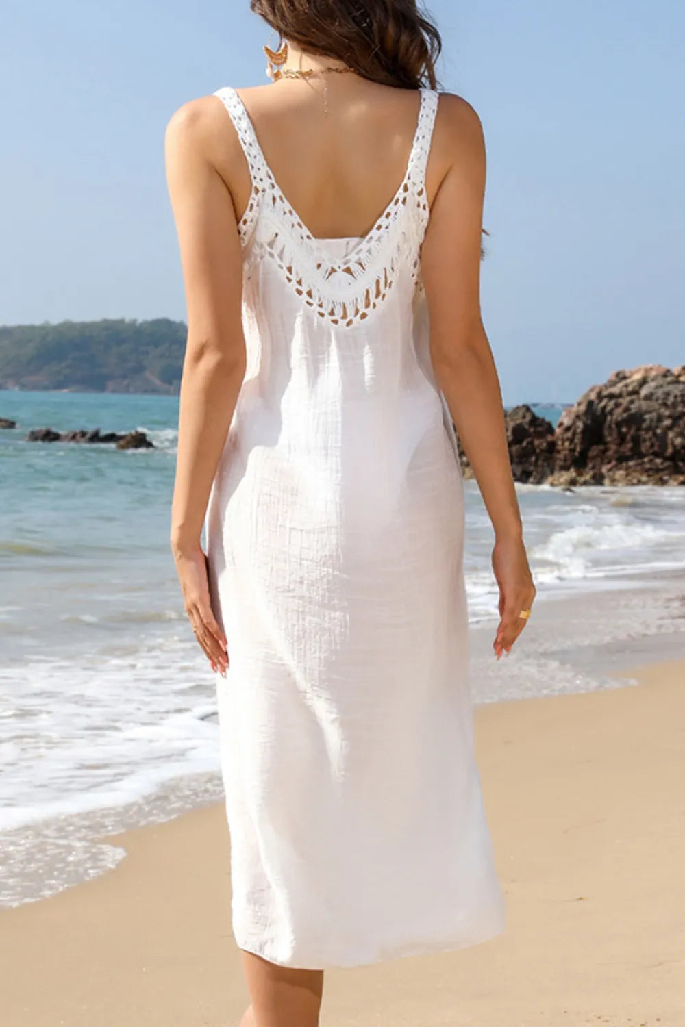White camisole beach skirt with hollowed out woven hook and flower pattern split long skirt