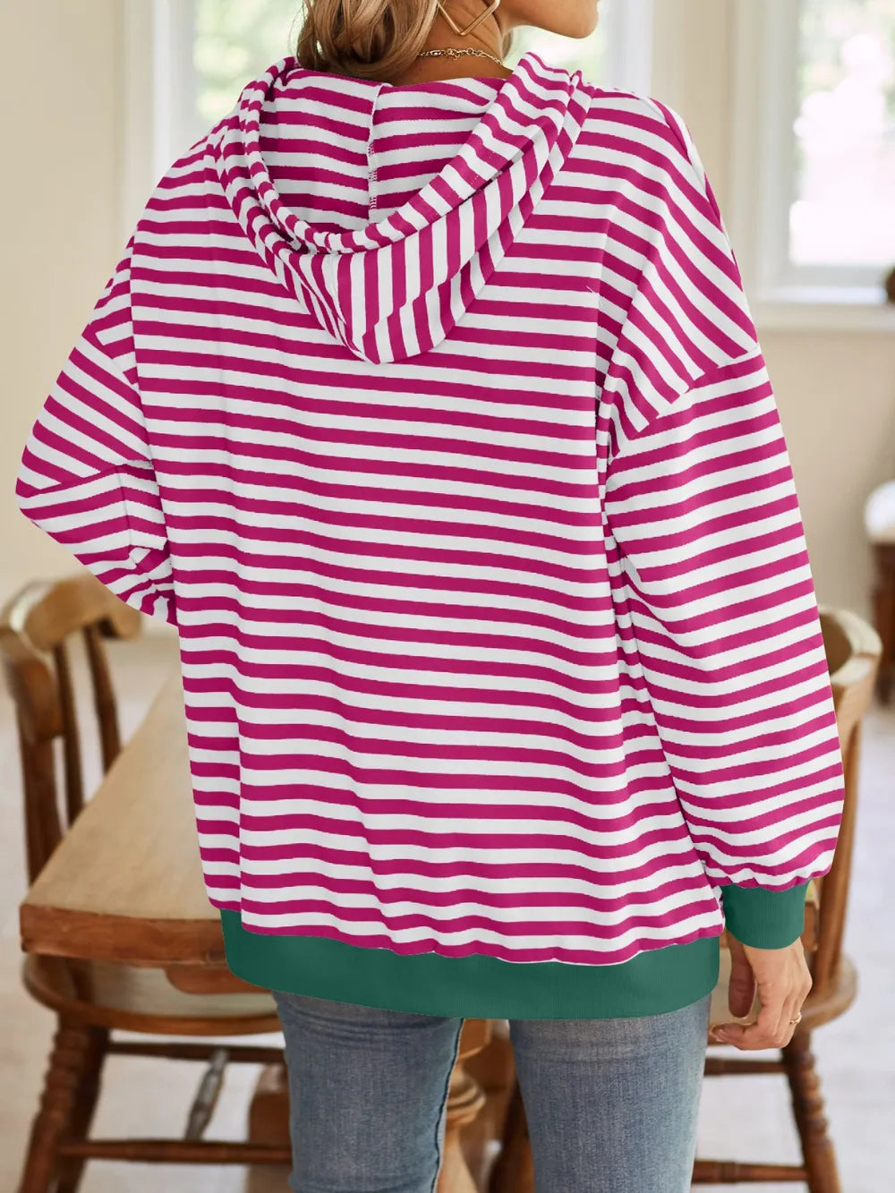 Loose casual striped hooded sweatshirt
