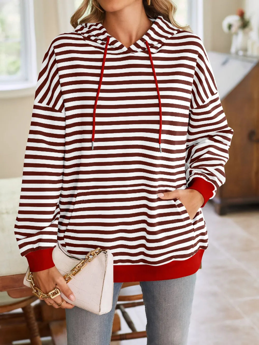 Loose casual striped hooded sweatshirt