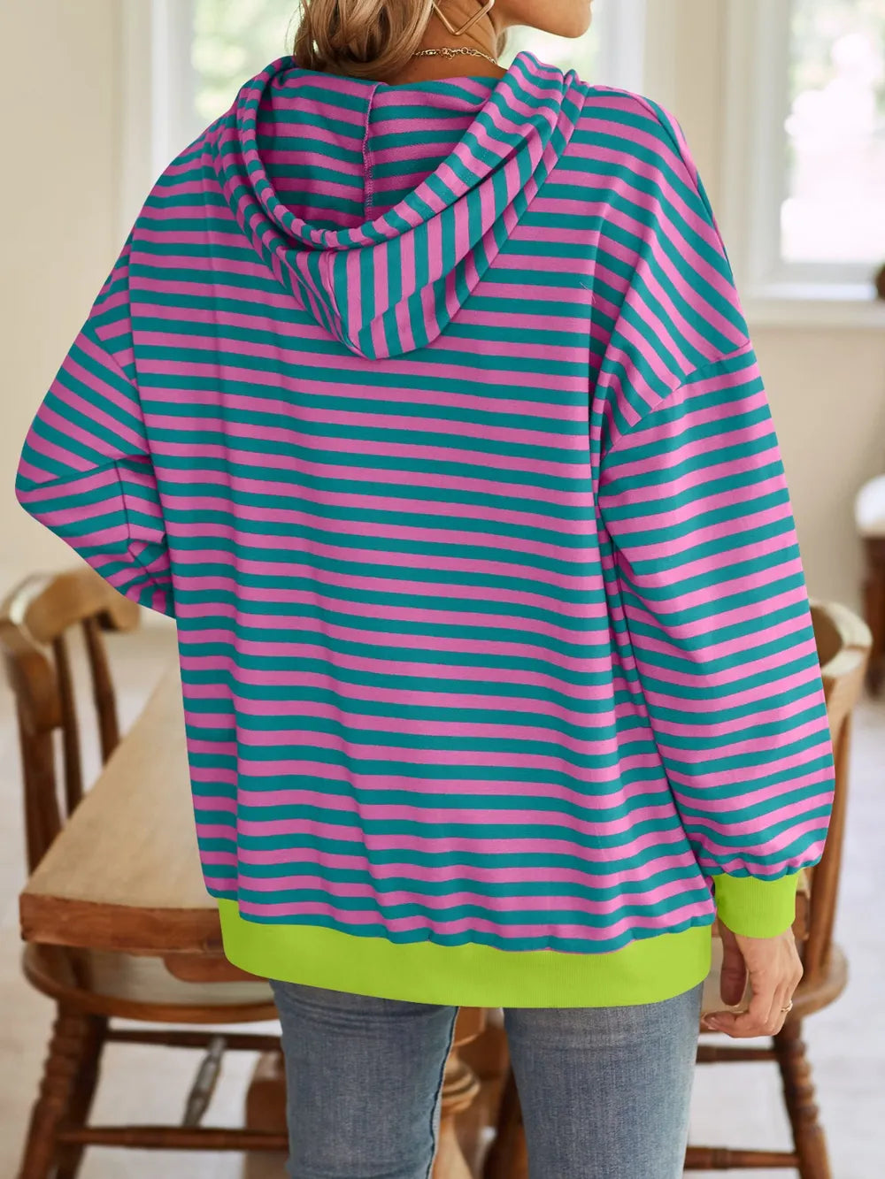 Loose casual striped hooded sweatshirt
