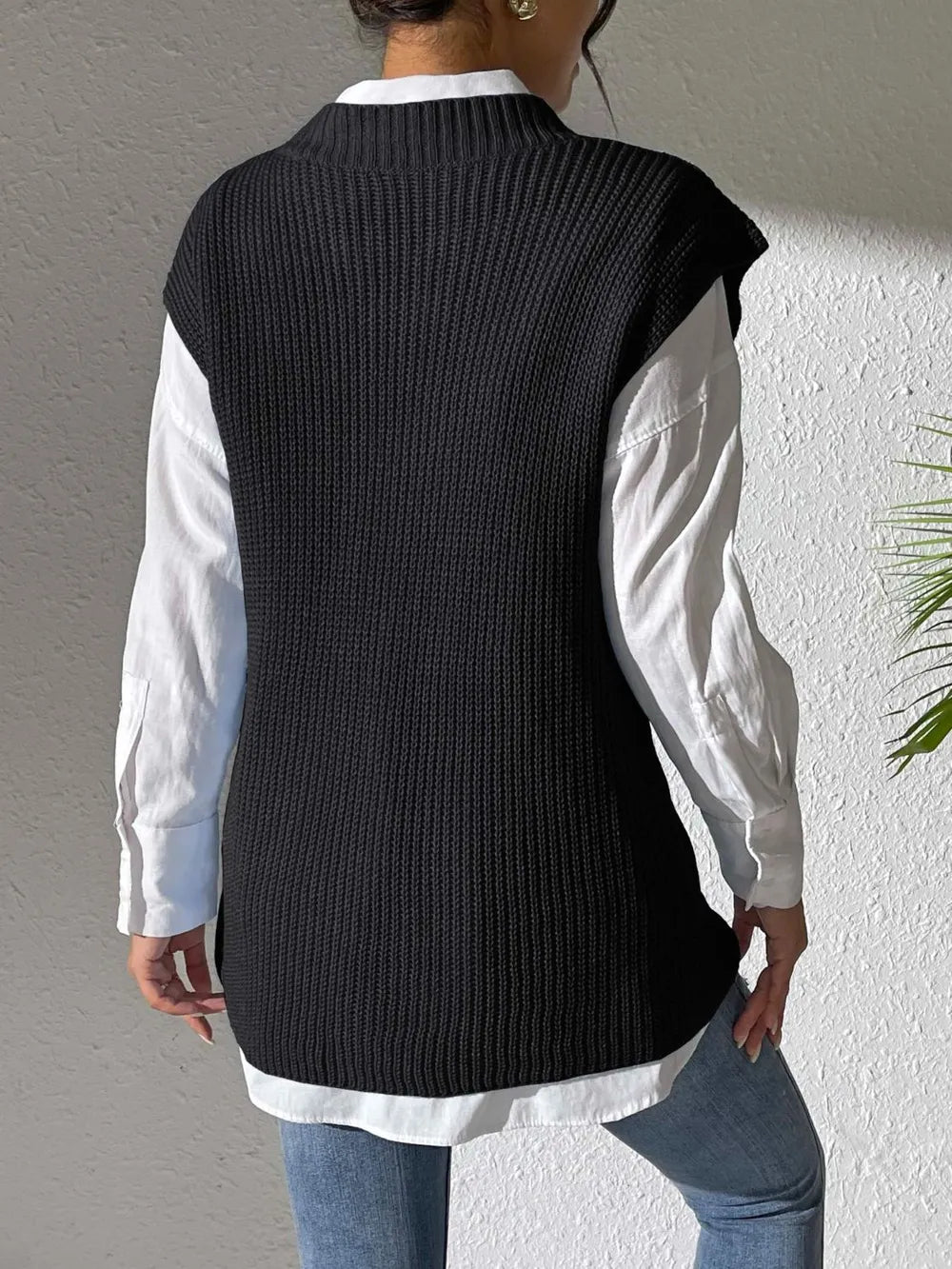 V-neck simple vest pearl nail pearl woven sweater vest
