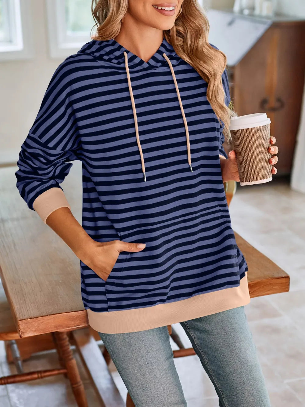 Loose casual striped hooded sweatshirt