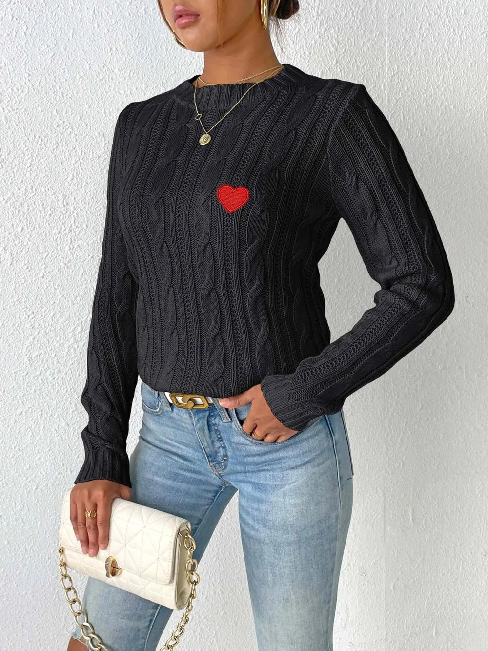 Autumn and winter round neck pullover simple base shirt heart sticker woven sweater