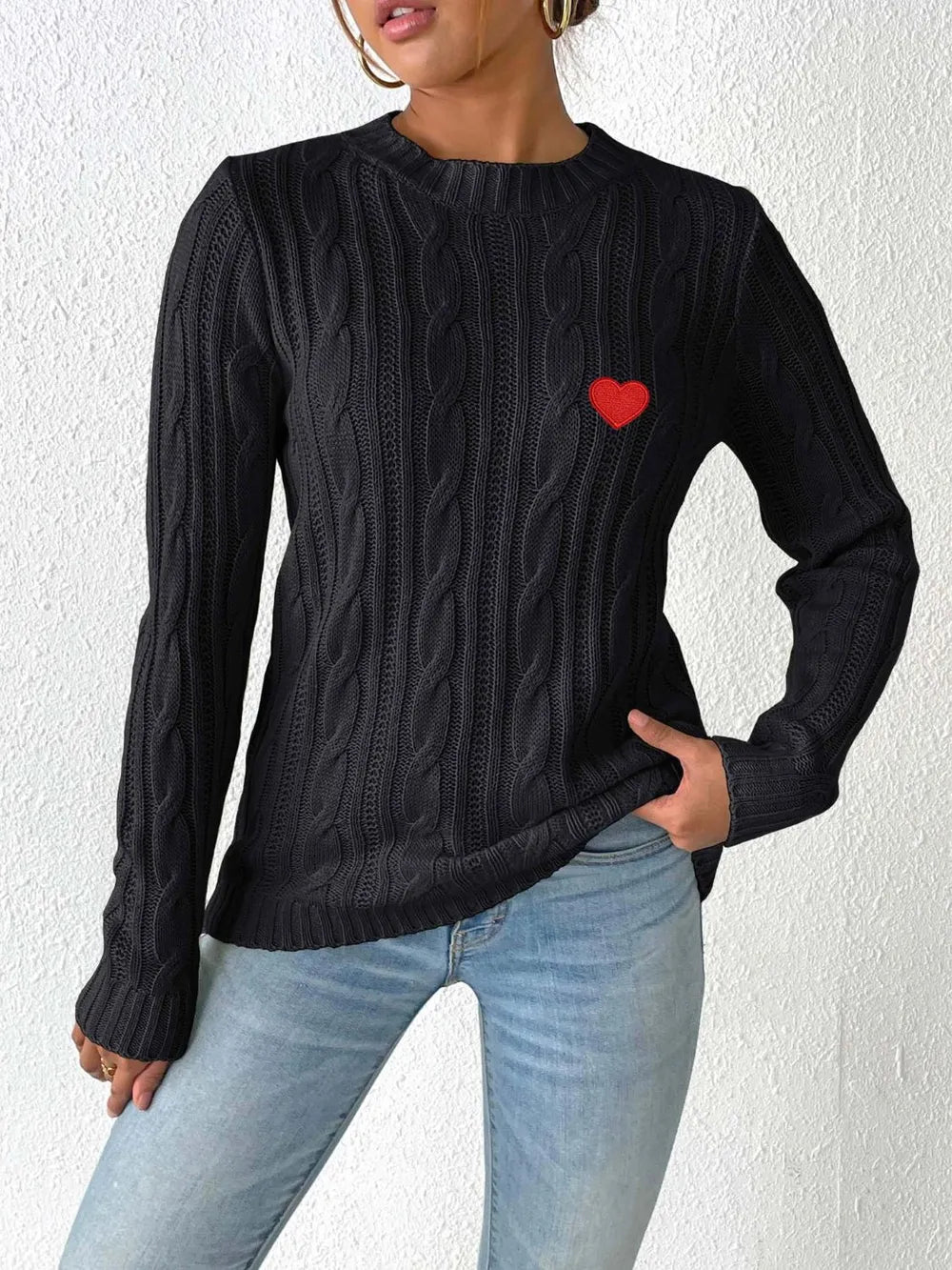 Autumn and winter round neck pullover simple base shirt heart sticker woven sweater