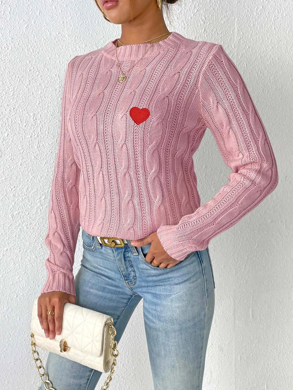 Autumn and winter round neck pullover simple base shirt heart sticker woven sweater