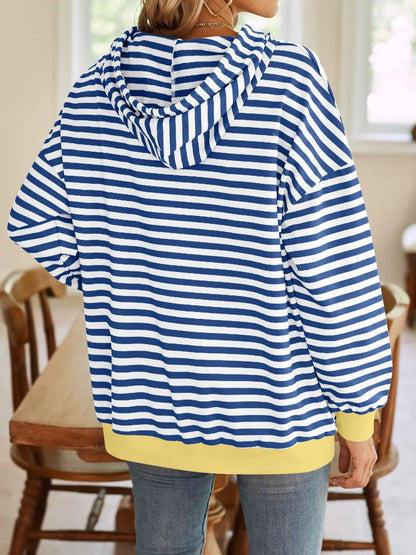 Loose casual striped hooded sweatshirt